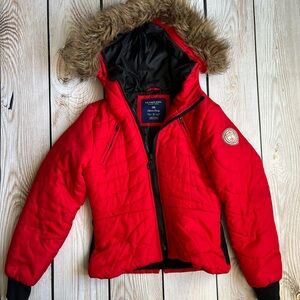 U.S. Polo Assn. Red Puffer Jacket with Hood and Quilted Material